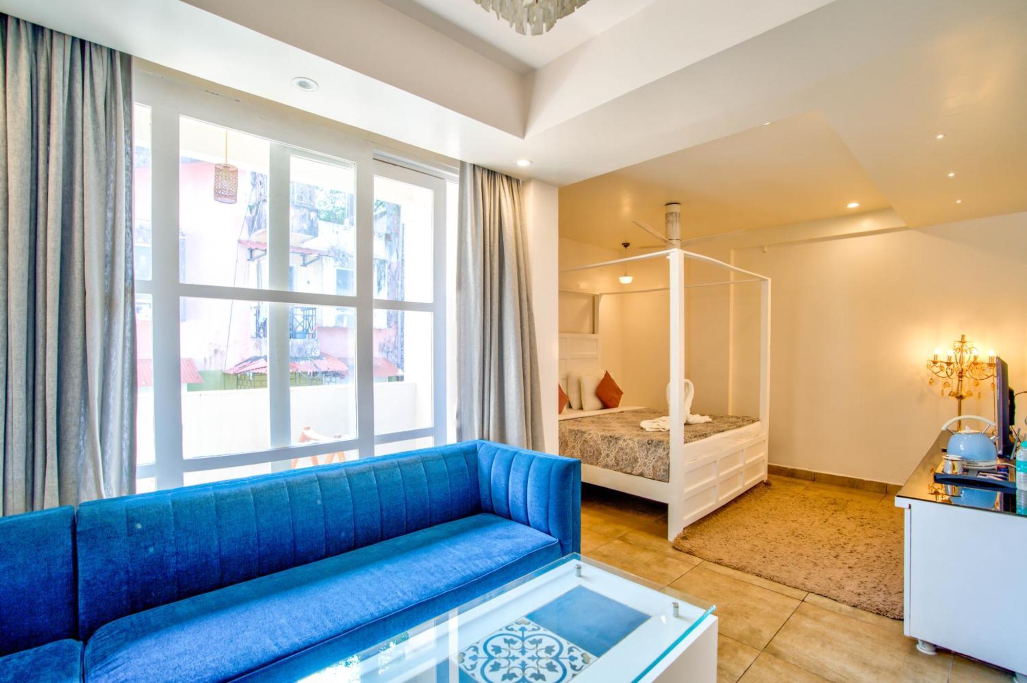 Hotel Pajaros Blu 卡兰古特 外观 照片