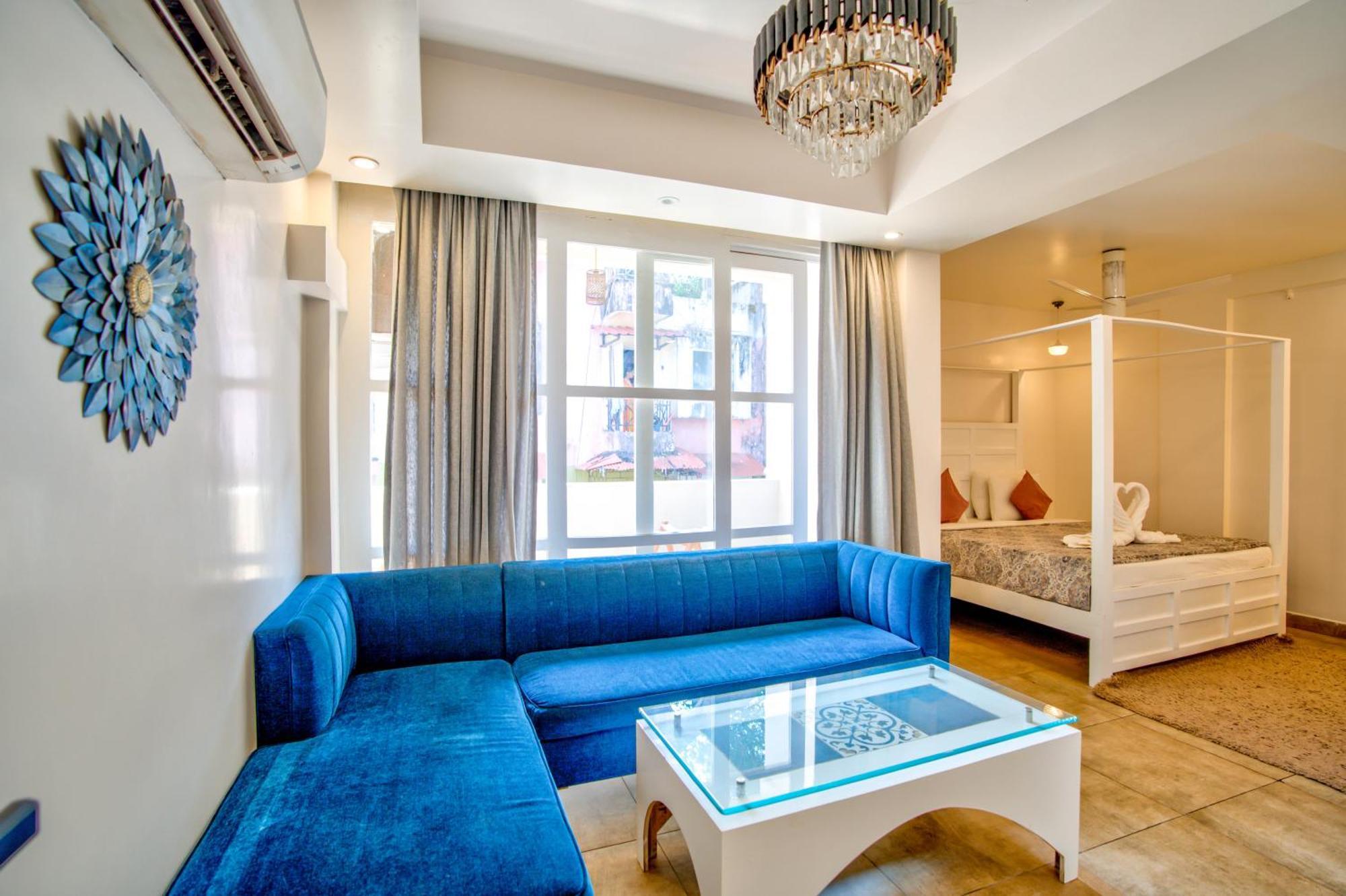 Hotel Pajaros Blu 卡兰古特 外观 照片