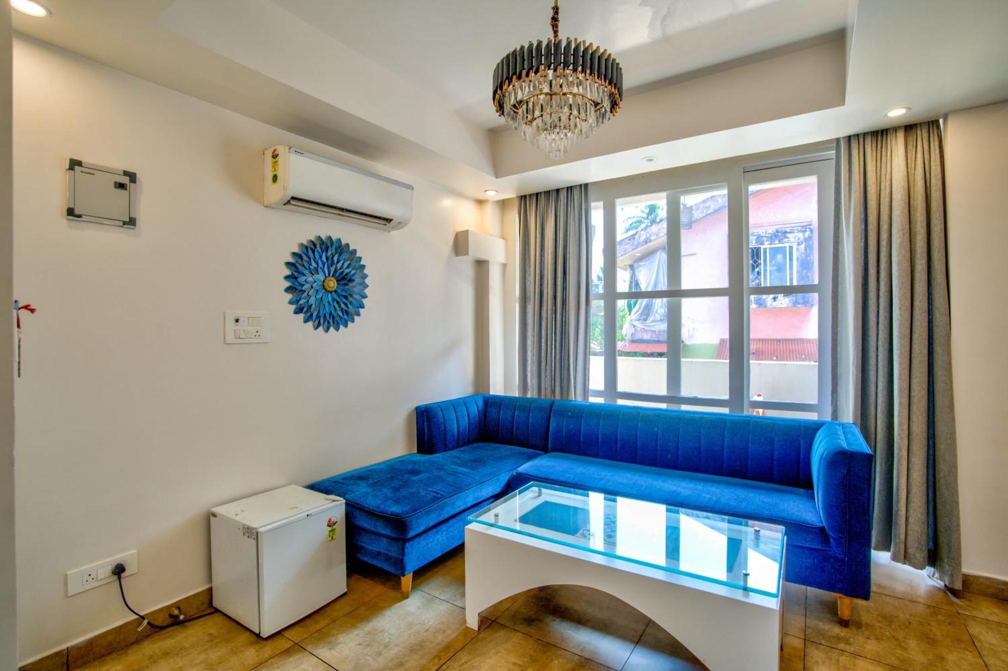 Hotel Pajaros Blu 卡兰古特 外观 照片